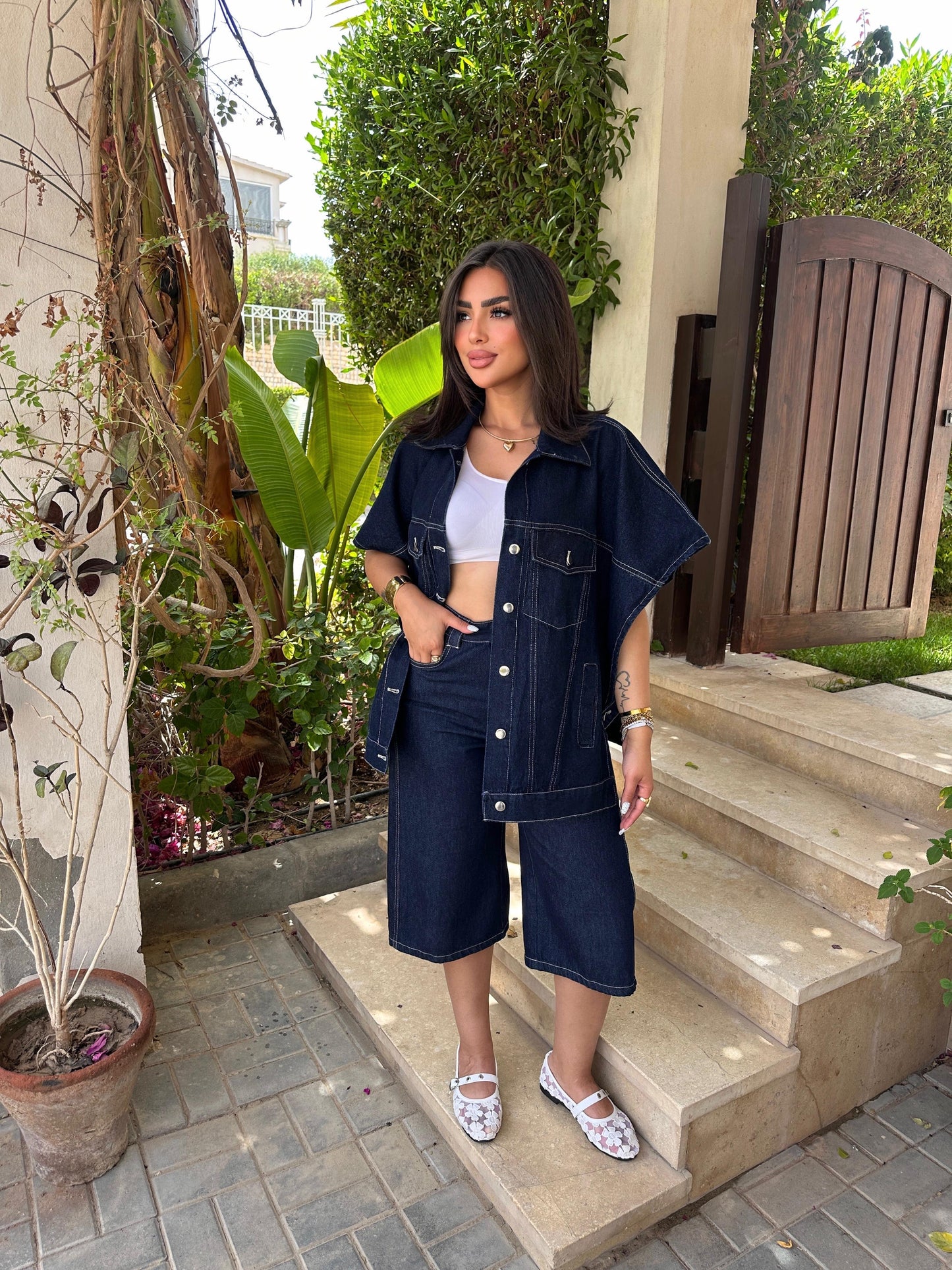 wide denim vest