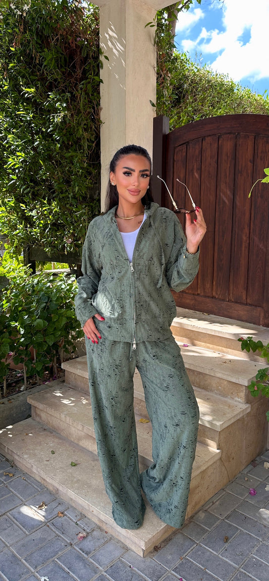 Cut-Out set