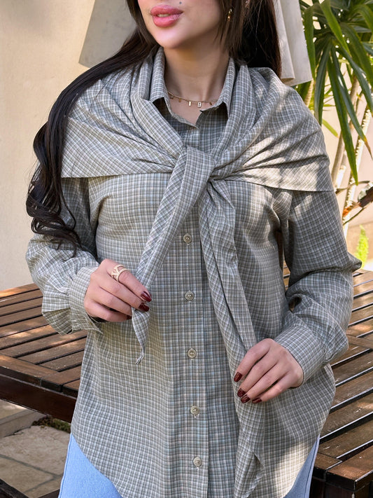 carreaux chemise with scarf
