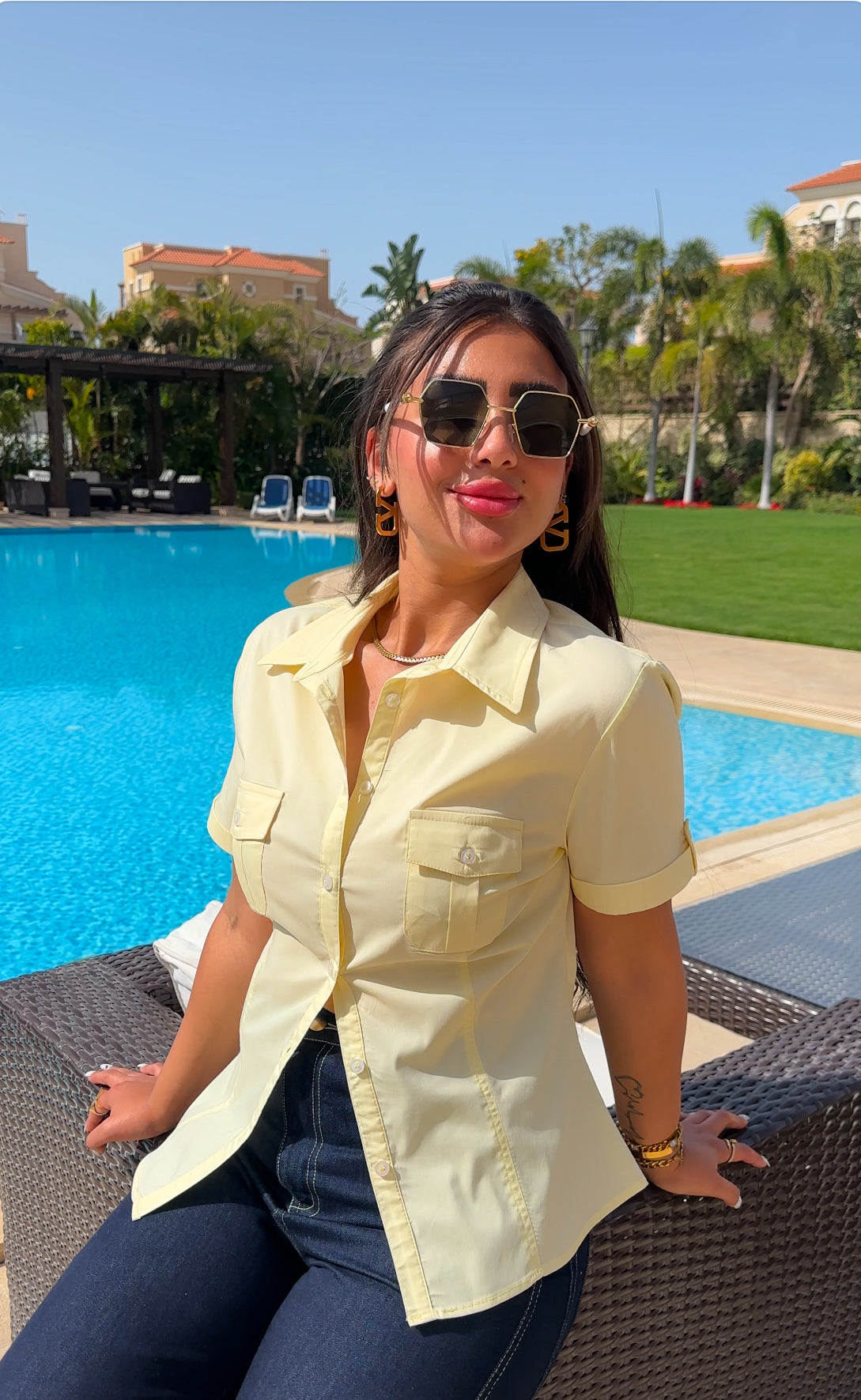 classic short sleeves shirt