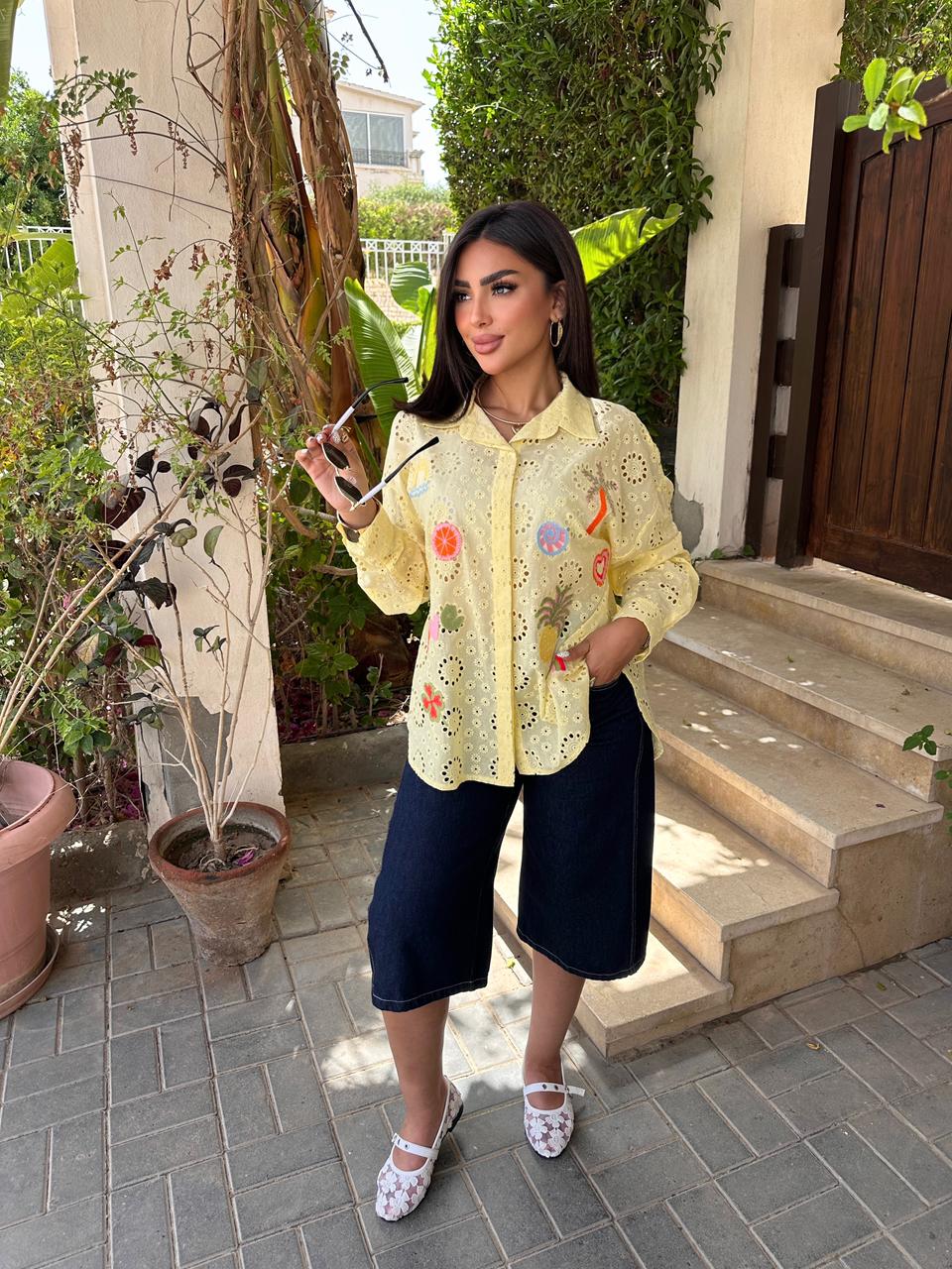 Summer embroidery shirt
