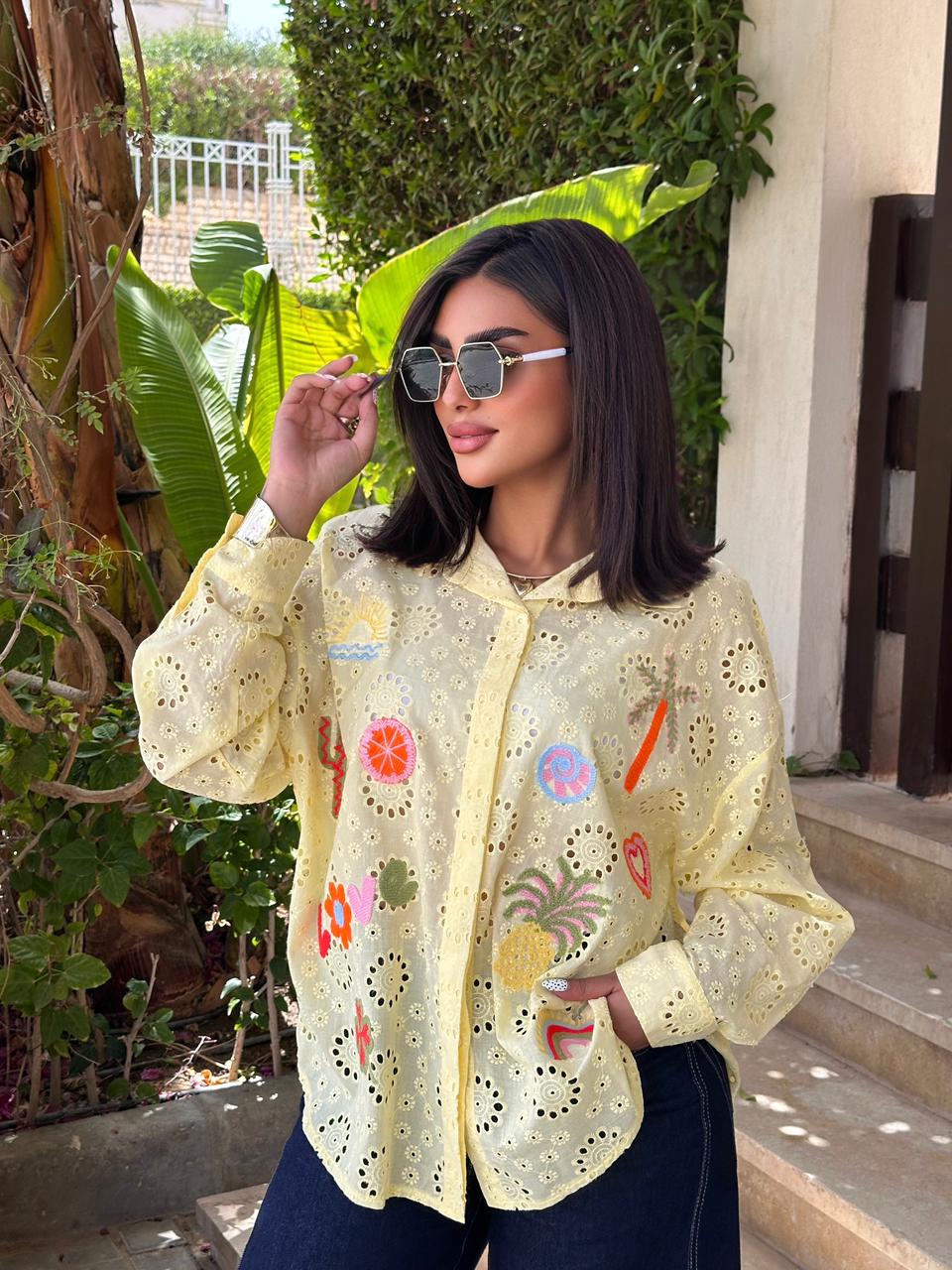 Summer embroidery shirt