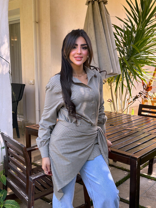 carreaux chemise with scarf